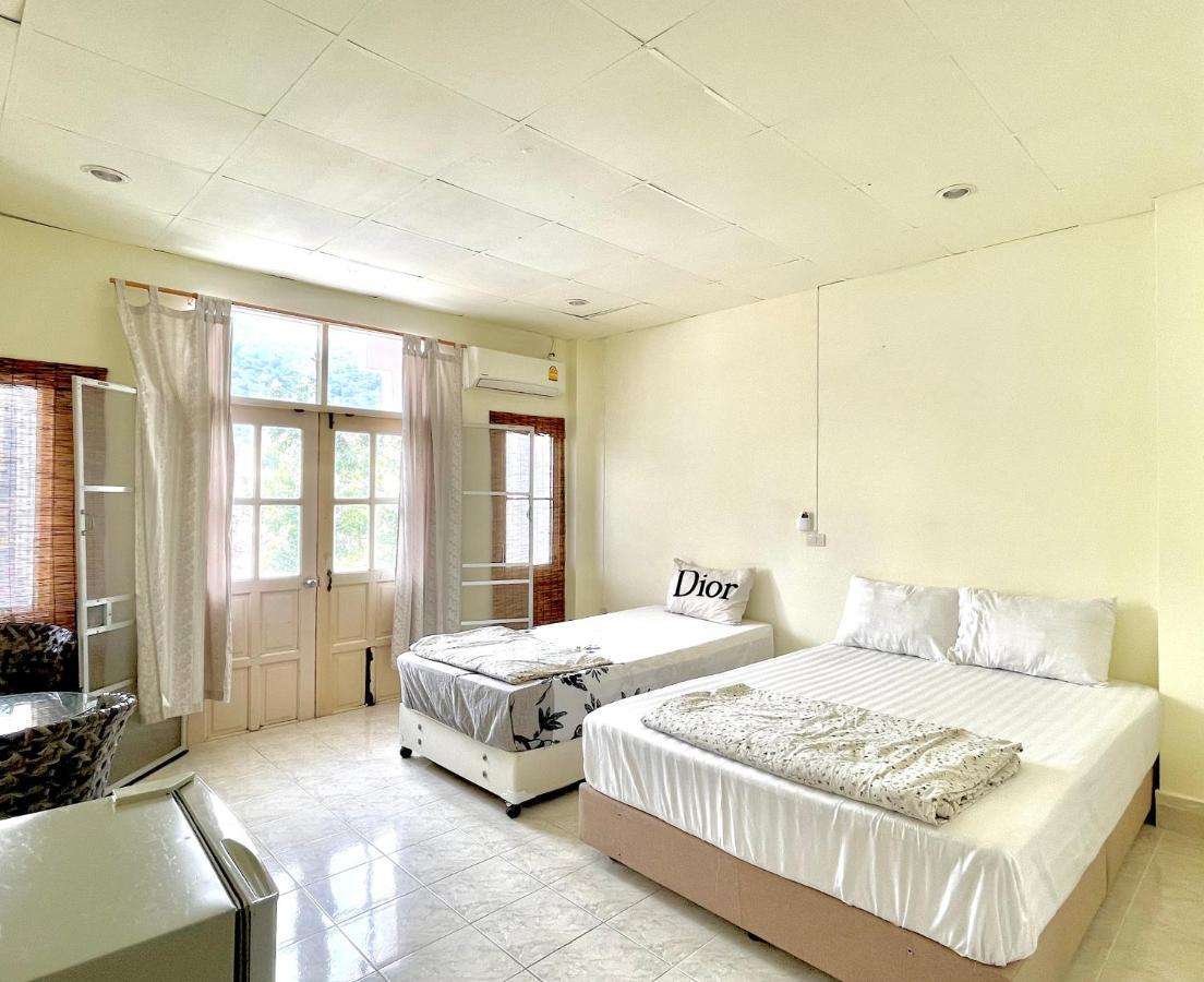 Mindy House Hotel Patong Exterior photo