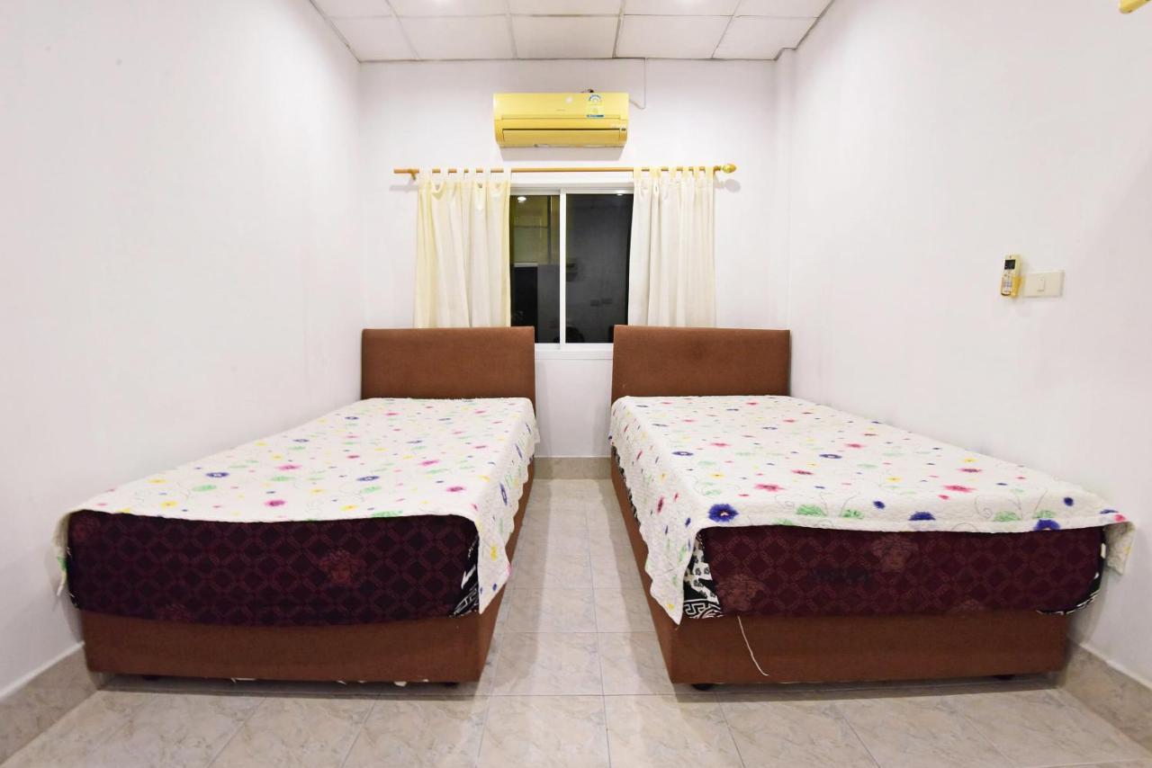 Mindy House Hotel Patong Exterior photo