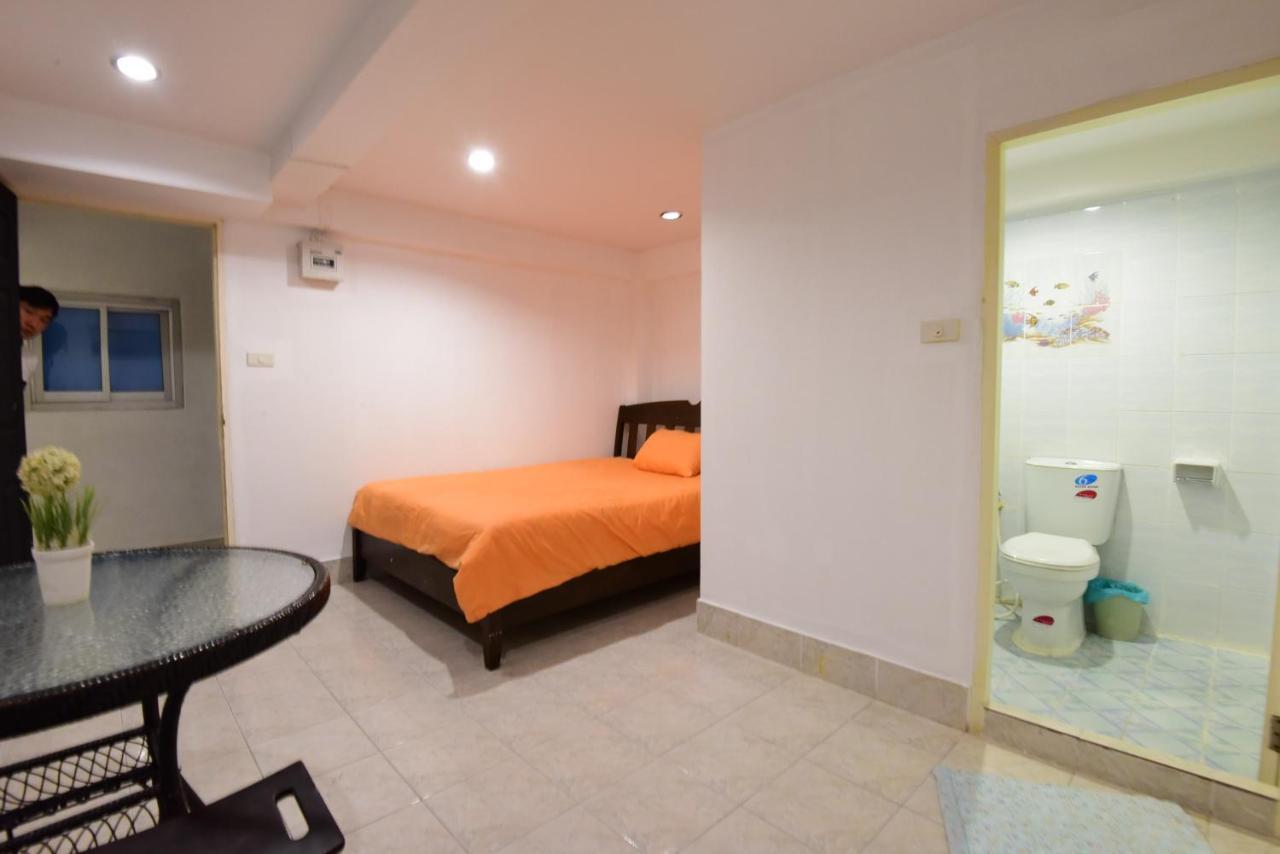 Mindy House Hotel Patong Exterior photo